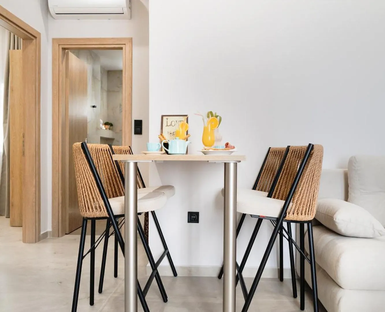 Sol Suites Pefkochori Apartment