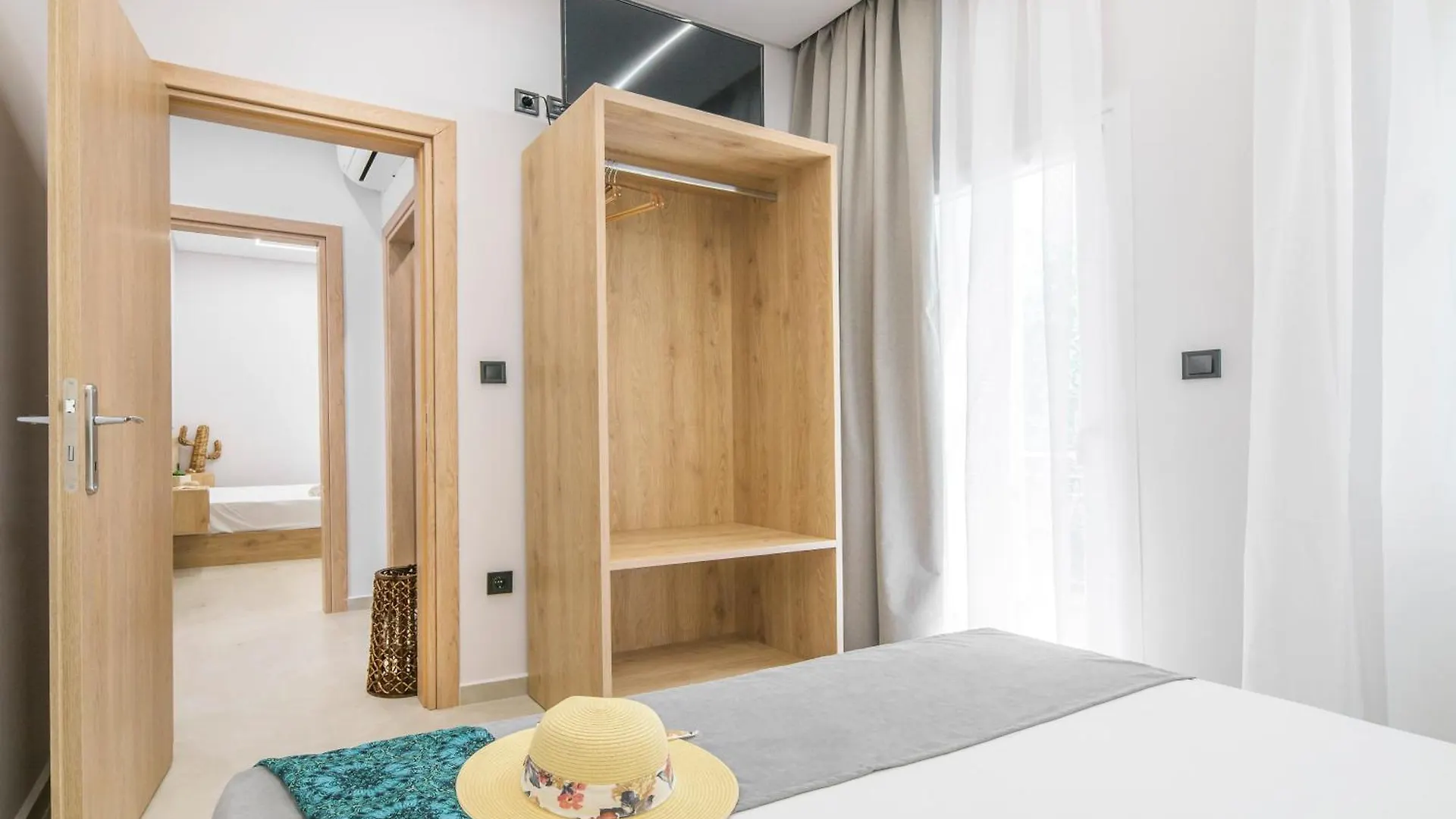 Sol Suites Pefkochori 0*,
