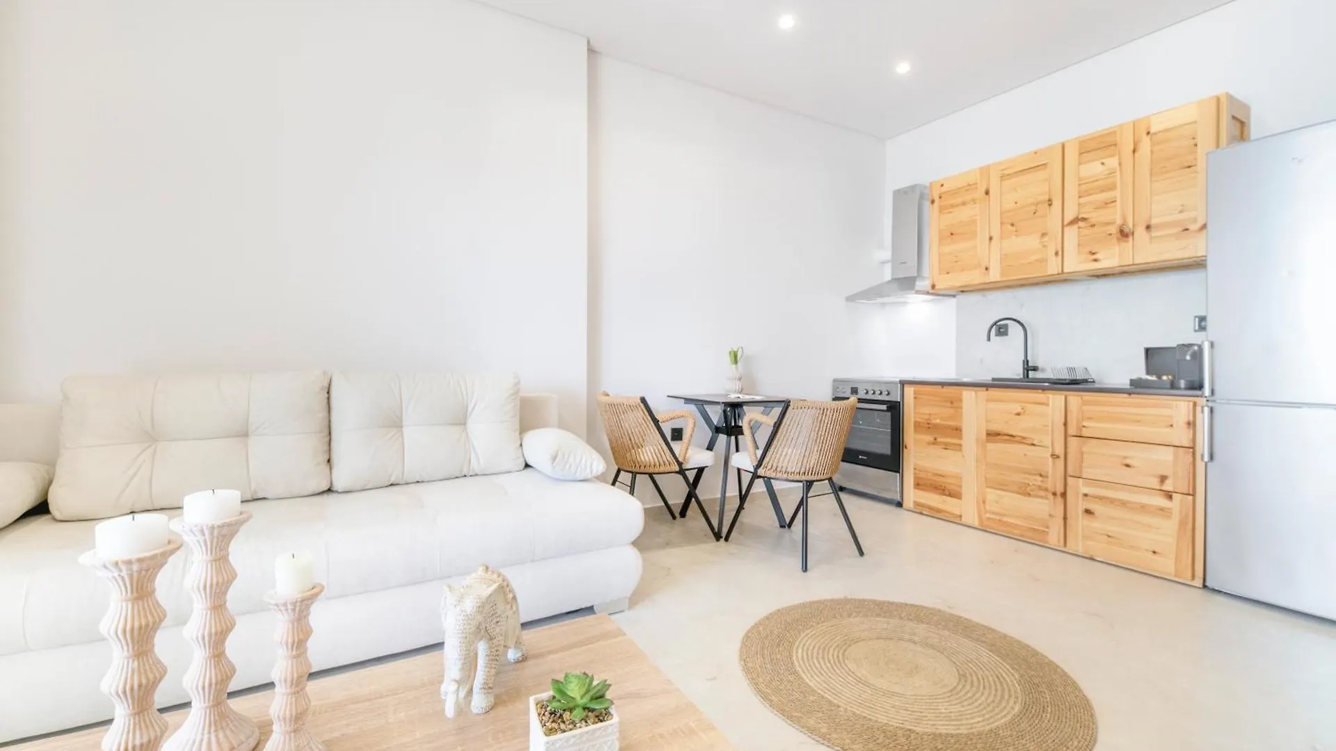 Sol Suites Pefkochori Apartment