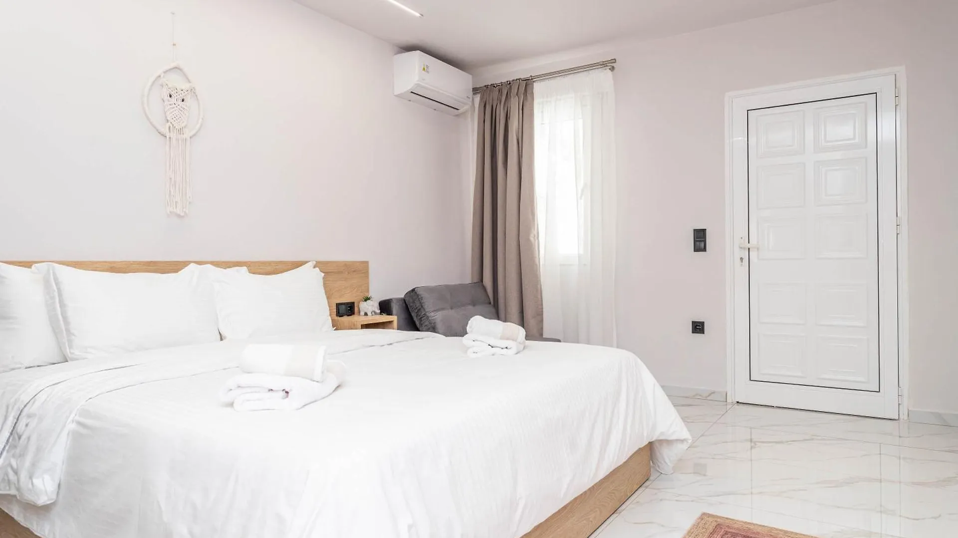 Sol Suites Pefkochori Lägenhet