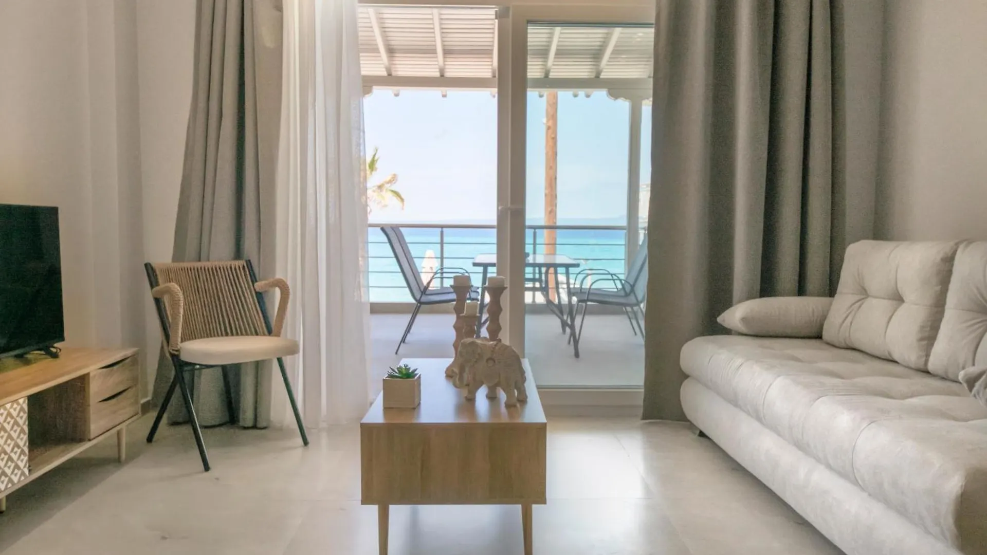 Sol Suites Pefkochori